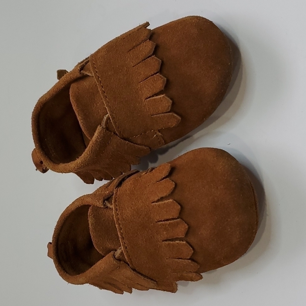 𝅺suede moccasins Size 3